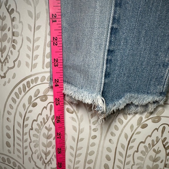 American Eagle Outfitters Vintage Mid Rise Colorblock Frayed Hem Jeans size 4 - Picture 11 of 13